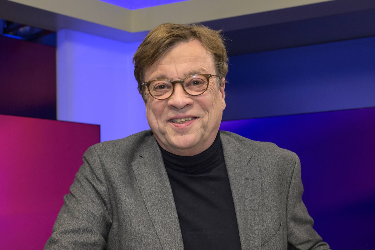 Bela Rethy - Sportjournalist, Moderator, Stimme - Fussball, Kommentator, zu Gast bei - maischberger, Polittalk, TV, Format, mit Moderatorin - Sandra Maischberger, Das Erste, 08.05.2024, *** Bela Rethy ...
