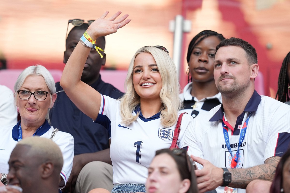 England v Slovenia - UEFA EURO, EM, Europameisterschaft,Fussball 2024 - Group C - Cologne Stadium Megan Davison centre, wife of England goalkeeper Jordan Pickford, ahead of the UEFA Euro 2024 Group C  ...