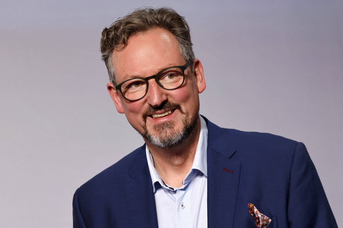 Moderator Dr. Eckart von Hirschhausen beim 16. Deutschen Nachhaltigkeitspreis 2023 im Maritim Hotel D�sseldorf. Zum 16. Mal werden gemeinsam mit der Bundesregierung und weiteren Partnern im D�sseldorf ...