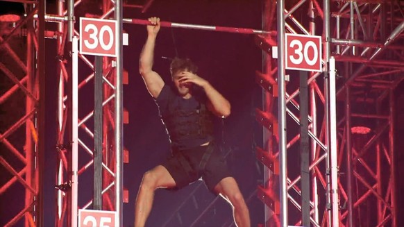 Sladi sorgte für einen Schreck-Moment bei "Ninja Warrior Germany".