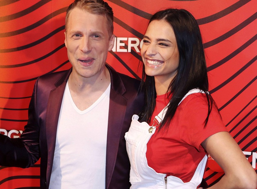 Oliver Pocher mit Freundin Amira Aly bei der Coca-Cola Energy Release Party im GAGA Club. Hamburg, 06.06.2019 *** Oliver Pocher with girlfriend Amira Aly at the Coca Cola Energy Release Party at GAGA  ...