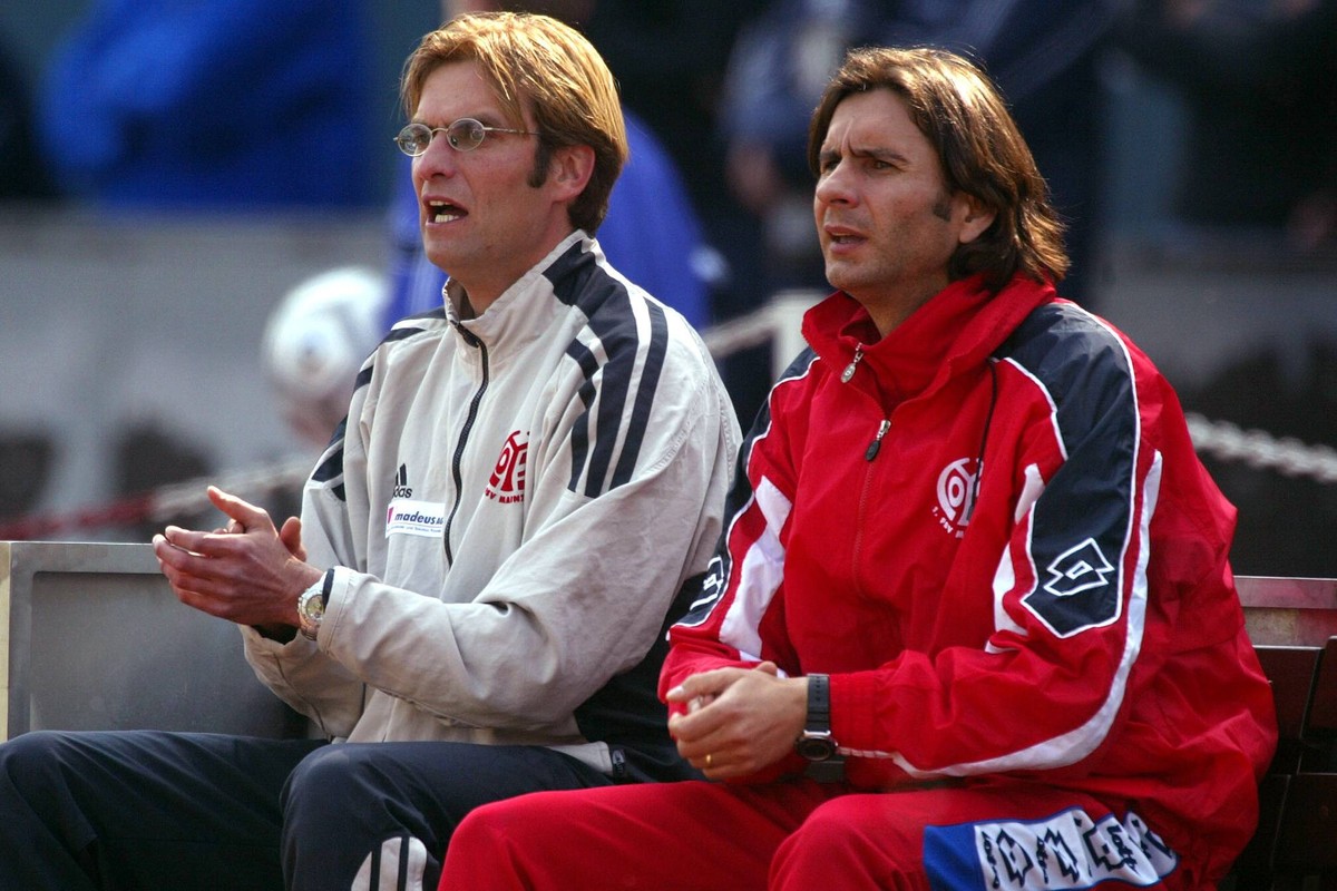 Klopp (l.) und Buvac arbeiteten 17 Jahre als Trainer-Team zusammen.
