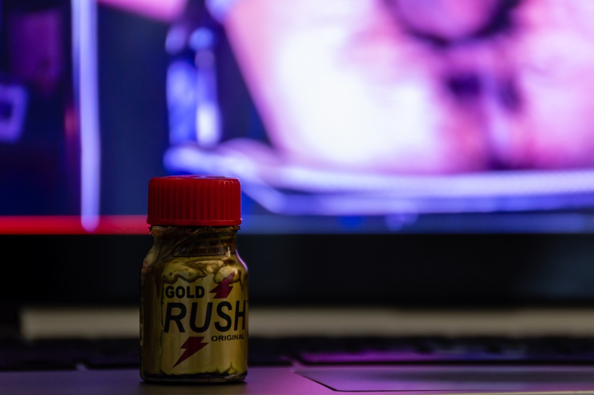 A bottle of poppers. Chem sex, amyl nitrite. xkwx Gold Rush Original, addiction, adult, amyl nitrite, bottle, breathe, casual, chem, chem sex, chemsex, dizzy, drug, edging, enhance, euphoria, explicit ...