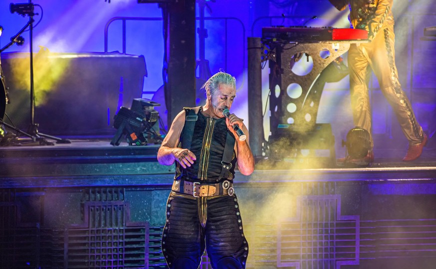 Rammstein Konzert in Aarhus Rammstein live in Aarhus, Denmark Aarhus, Denmark. 22nd, June 2022. The German industrial metal band Rammstein performs a live concert at Ceres Park in Aarhus. Here vocalis ...