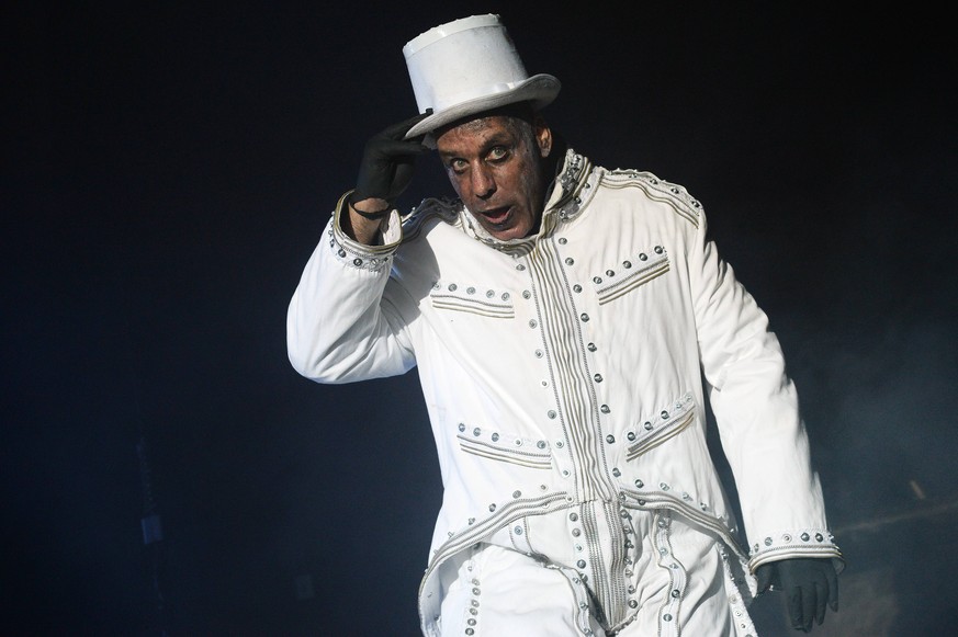 German Band Rammstein performs Live in Nmes, France. Till Lindemann Nimes France PUBLICATIONxINxGERxSUIxAUTxONLY 532521