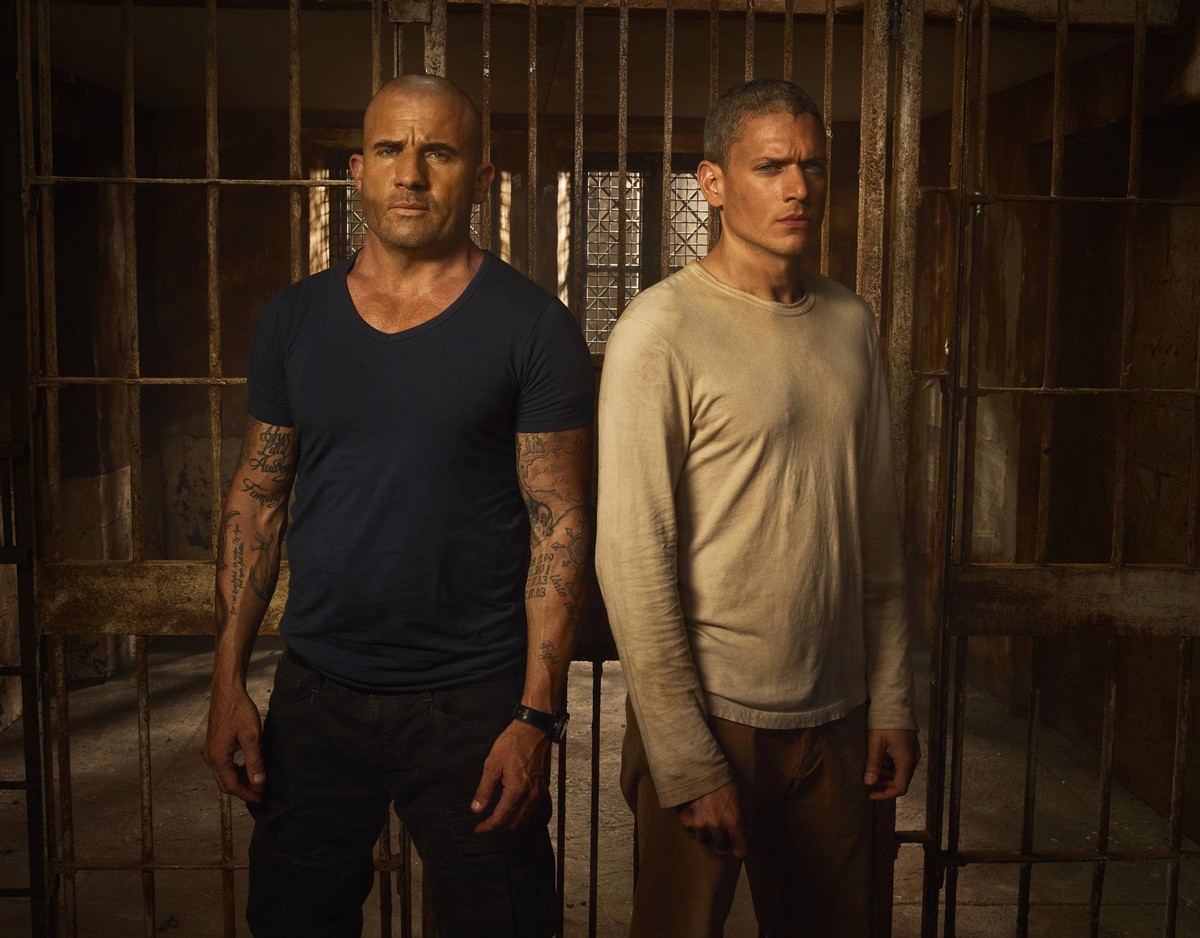 Dominic Purcell and Wentworth Miller, Prison Break (2017) Fox Broadcasting Co. Los Angeles CA PUBLICATIONxINxGERxSUIxAUTxONLY 33372_008THA
Dominic Purcell and Wentworth Miller Prison Break 2017 Fox ...