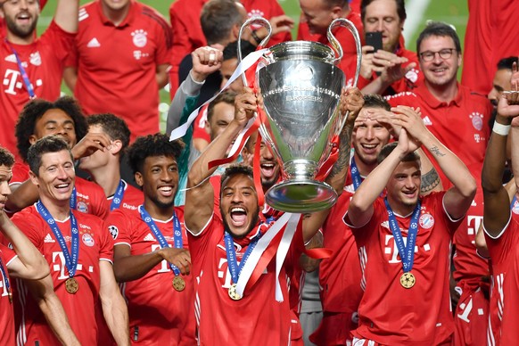 Tolisso (Mitte) gewann mit dem FC Bayern 2020 die Uefa Champions League.