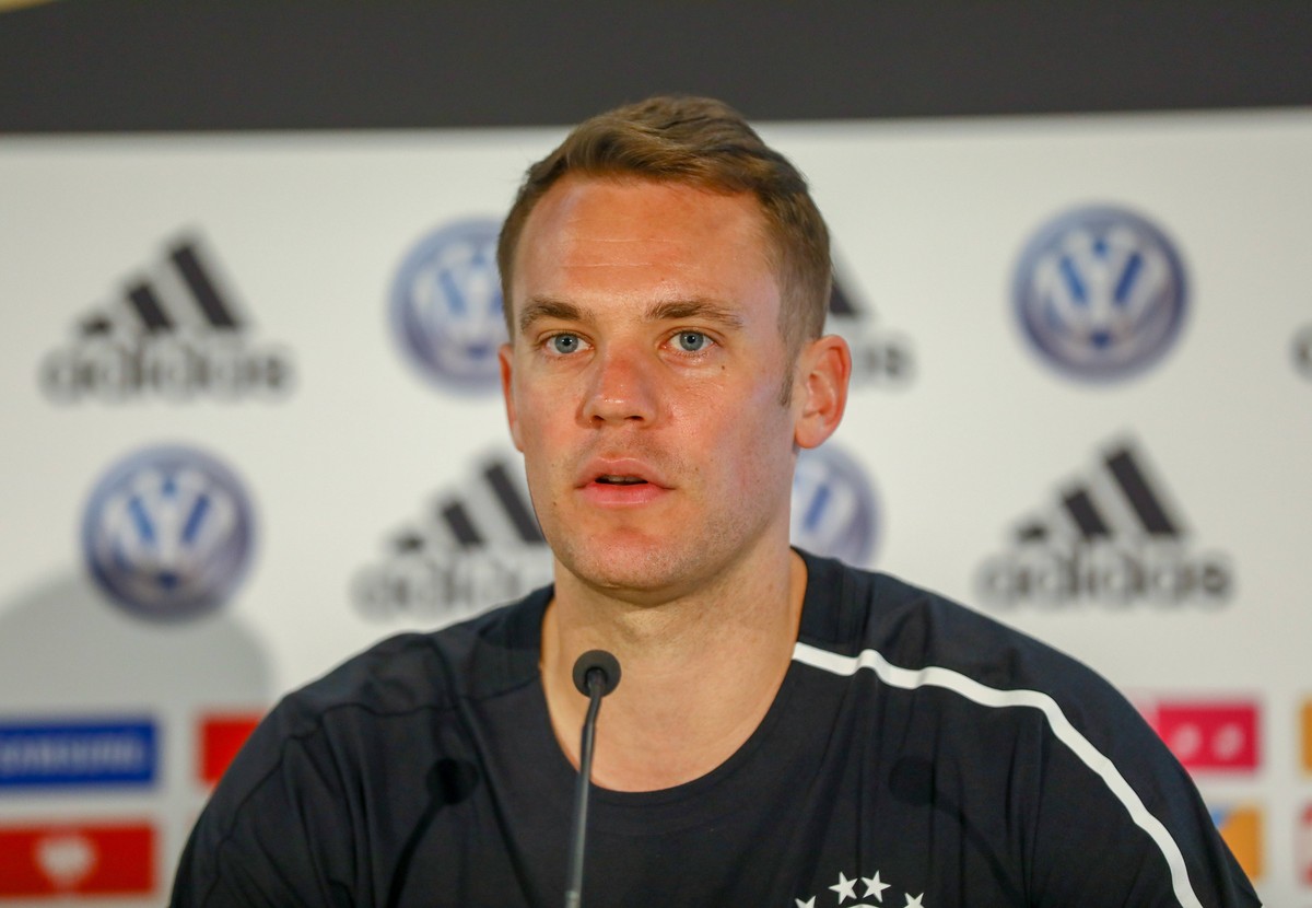 Torwart Manuel Neuer (Deutschland Germany) - 04.06.2019: Pressekonferenz der Deutschen Nationalmannschaft zur EM-Qualifikation in Venlo/NL *** Goalkeeper Manuel Neuer Deutschland Germany 04 06 2019 Pr ...