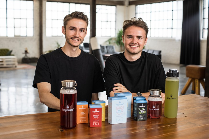 Julian Dienst und Janik Nolden sind die Gründer des Getränke-Start-ups Heydrate.