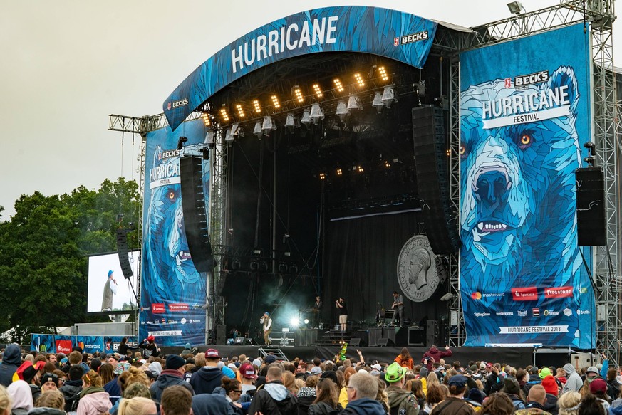 Zuschauer Crowd Fans Besucher FestivalHurricane Festival 2018 in Schee