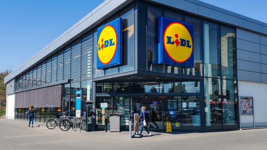 Lidl está aumentando drásticamente los precios y rompiendo viejas tradiciones