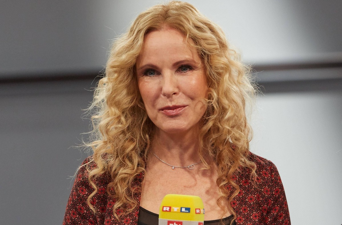 Katja Burkard - Preisverleihung des RTL Com.mit Awards 2019 auf der Internationalen Funkausstellung (IFA) in Berlin am 11.09.2019. RTL Com.mit Awards 2019 *** Katja Burkard RTL Com Award Ceremony with ...