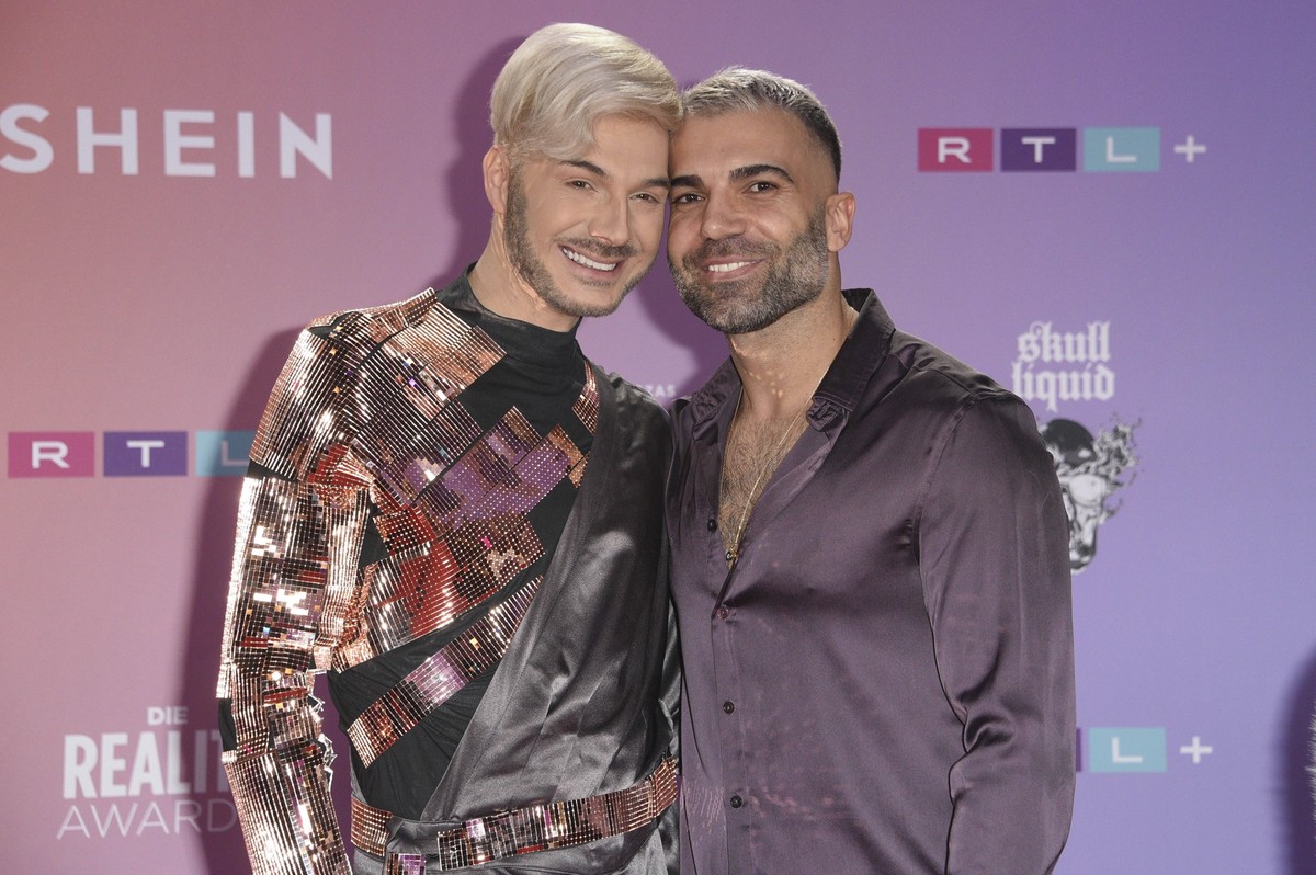 Sam Dylan und Rafi Rachek bei der Verleihung der Reality Awards 2024 in den MMC Studios. K