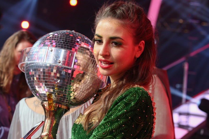 COLOGNE, GERMANY - JUNE 08: Ekaterina Leonova during the finals of the 11th season of the television competition &#039;Let&#039;s Dance&#039; on June 8, 2018 in Cologne, Germany. (Photo by Florian Ebe ...