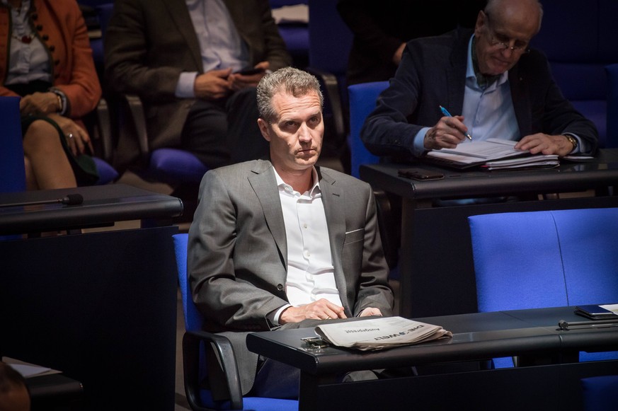 AfD-Politiker verbreitet Schmäh-Karikatur – und will von Antisemitismus nichts wissen
