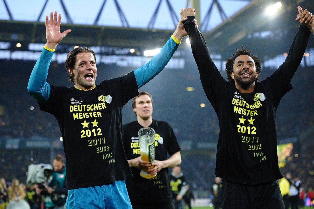 Hatten damals viel zu feiern: Roman Weidenfeller (links) und Patrick Owomoyela (rechts).