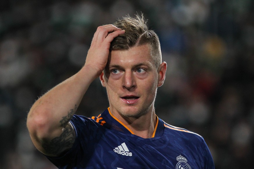 January 20, 2022, ELCHE, ALICANTE, SPAIN: Toni Kroos of Real Madrid looks on during Copa del Rey football match played between Elche CF and Real Madrid at Martinez Valero stadium on January 20, 2022,  ...