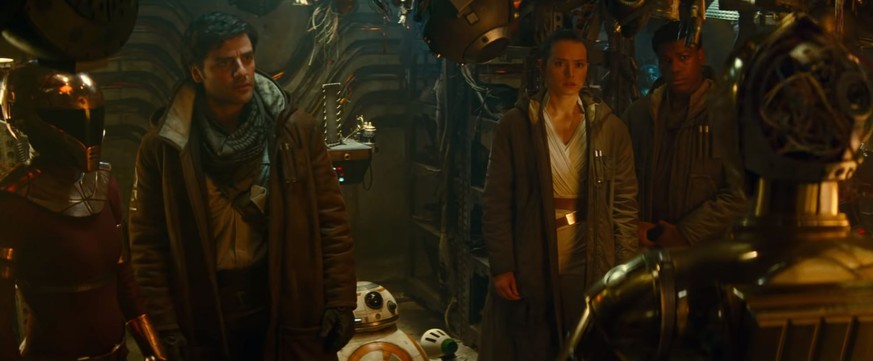 Ein paar neue Gesichter: Links die Schurkin Zorii Bliss, unten neben BB-8 dessen Droiden-Kollege D-O.