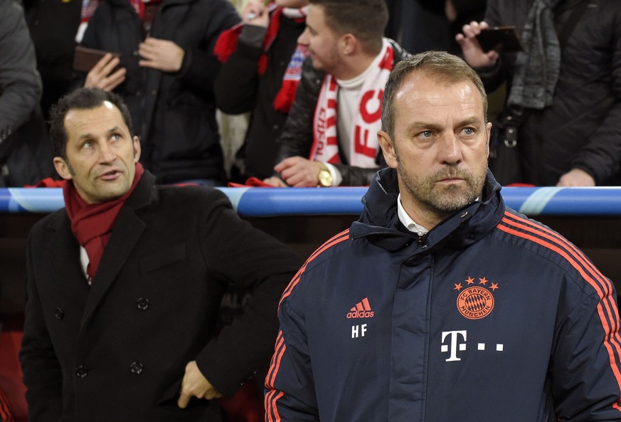 Viel wurde geschrieben über einen angeblichen Machtkampf zwischen FC Bayern Münchens Sportdirektor Hasan Salihamidzic (l.) und Trainer Hans-Dieter Flick.