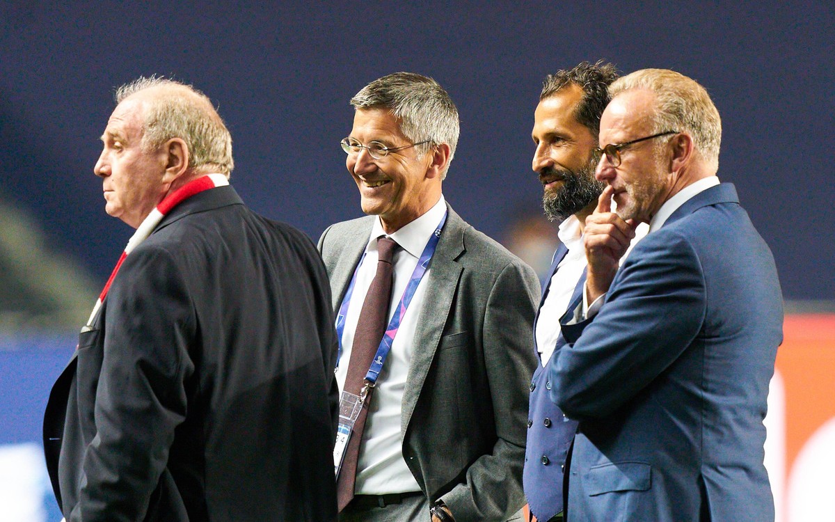 Beim Champions-League-Finale: Die Bayern-Bosse Uli Hoeneß, Herbert Hainer, Hasan Salihamidzic und Karl-Heinz Rummenigge.