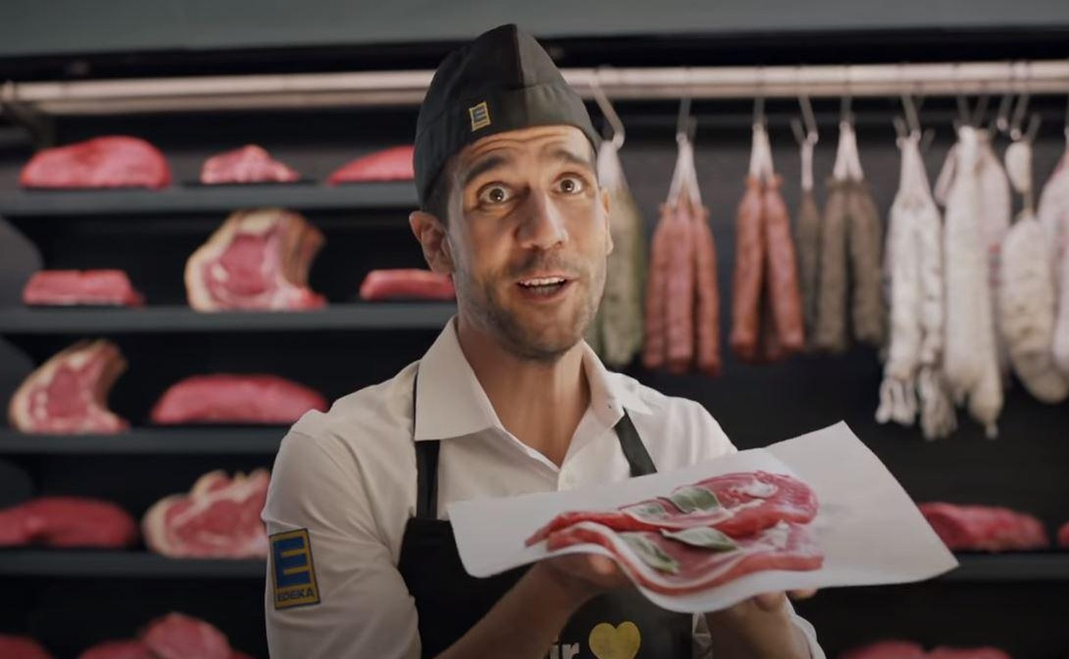 Rassistisch Und Sexistisch Edeka Video Sorgt Fur Emporung Und Kritik