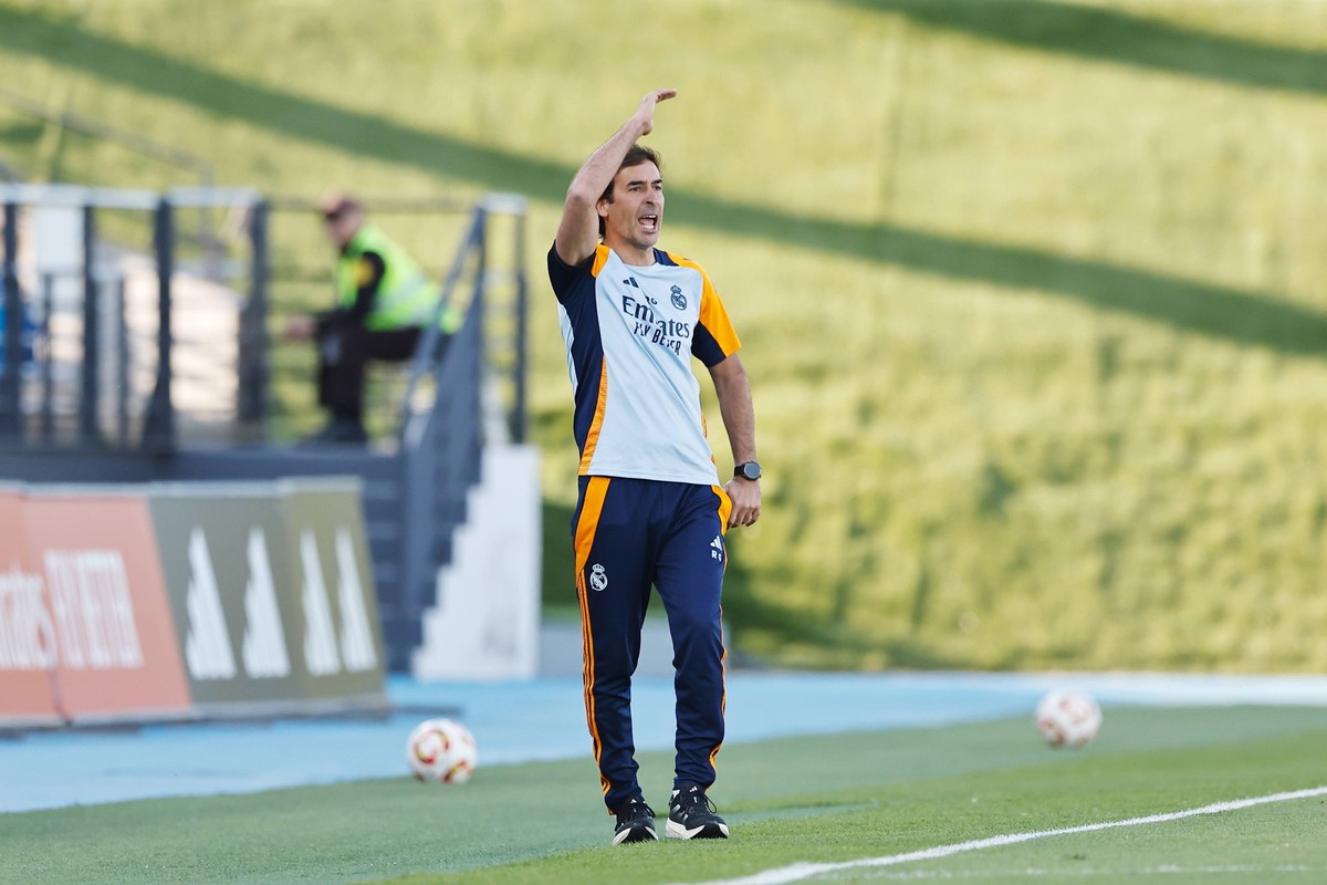 Raul Gonzalez RM Castilla, MAY 17, 2025 - Football / Soccer : Spanish Primera RFEF Group 2 match between Real Madrid Castilla 4-0 CF Fuenlabrada at the Estadio Alfredo Di Stefano in Madrid, Spain. Nox ...