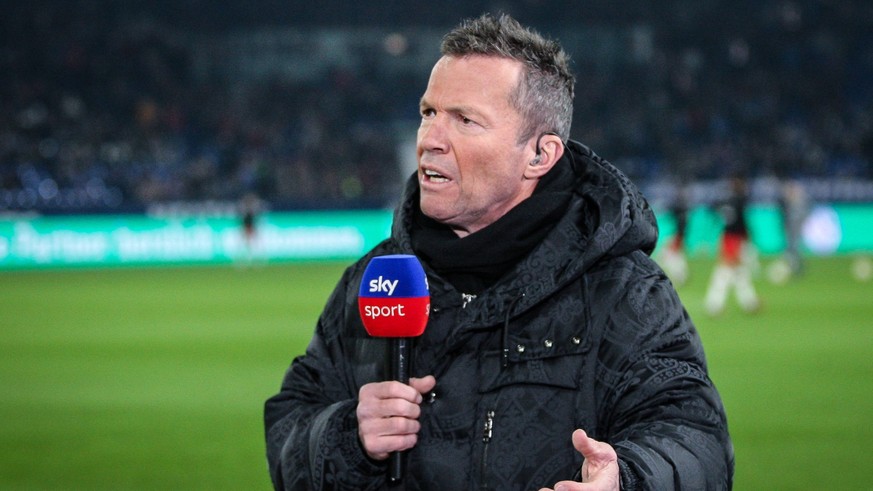 1. Fussball Bundesliga, Schalke 04 vs. VfB Stuttgart, 25.02.2023 Sky Experte Lothar Matthäus -- DFL REGULATIONS PROHIBIT ANY USE OF PHOTOGRAPHS AS IMAGE SEQUENCES AND/OR QUASI-VIDEO. *** 1 Football Bu ...