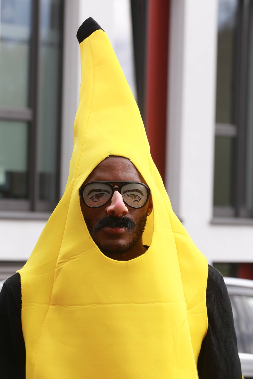 Anthony Modeste ging mal als Banane. Als lässige Banane mit Sonnenbrille. Wegen Coolness gibt's 'ne 3+.