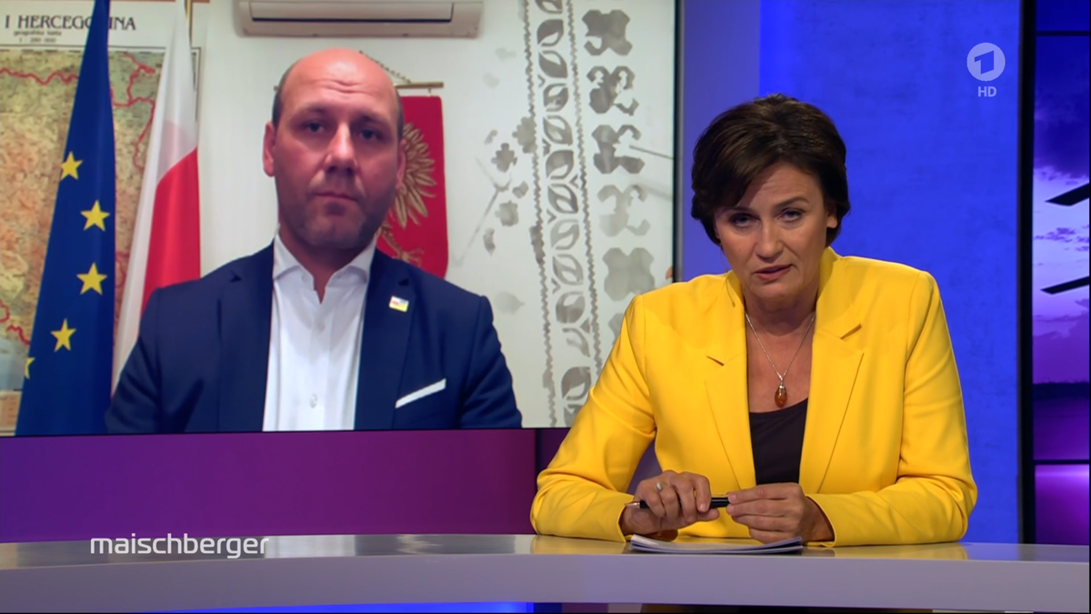 Der polnische Viza-Außenminister Szymon Szynkowski vel Sęk ist aus Sarajevo zugeschaltet.