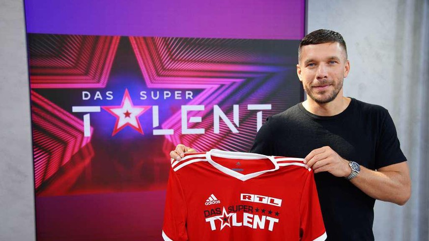 Lukas Podolski ist bei den "Supertalent"-Live-Shows mit dabei.