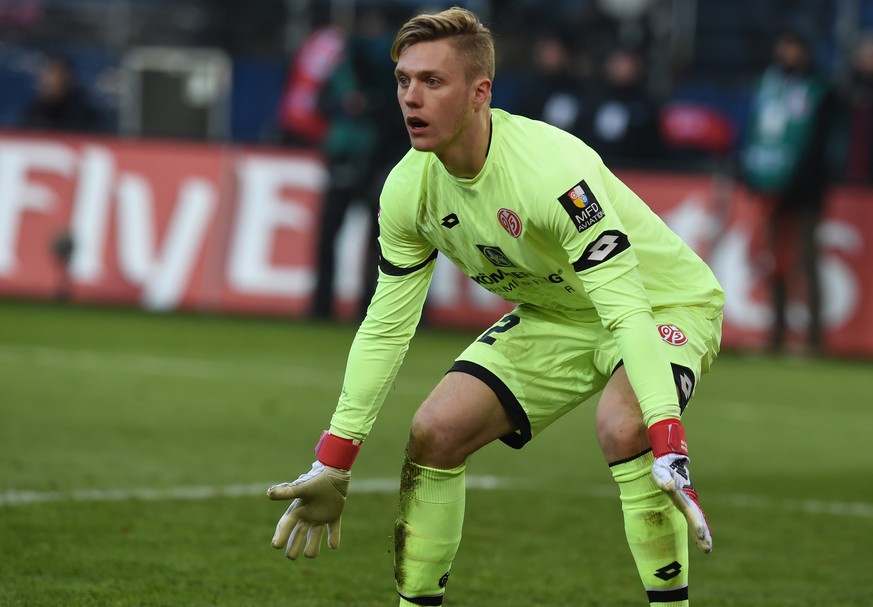 Florian Müller debütierte gegen den Hamburger SV im Mainzer Tor und machte prompt ein starkes Spiel