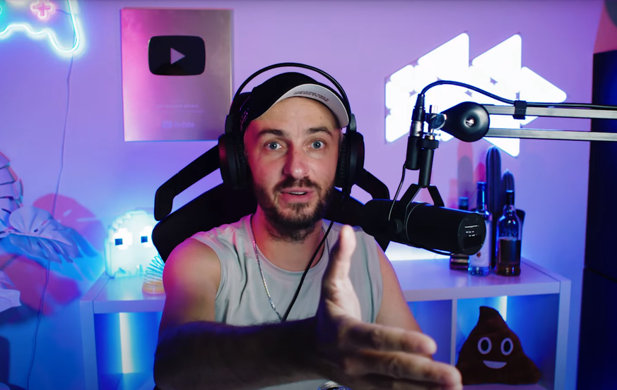 Jan Böhmermann versucht sich neuerdings als Twitch-Streamer.