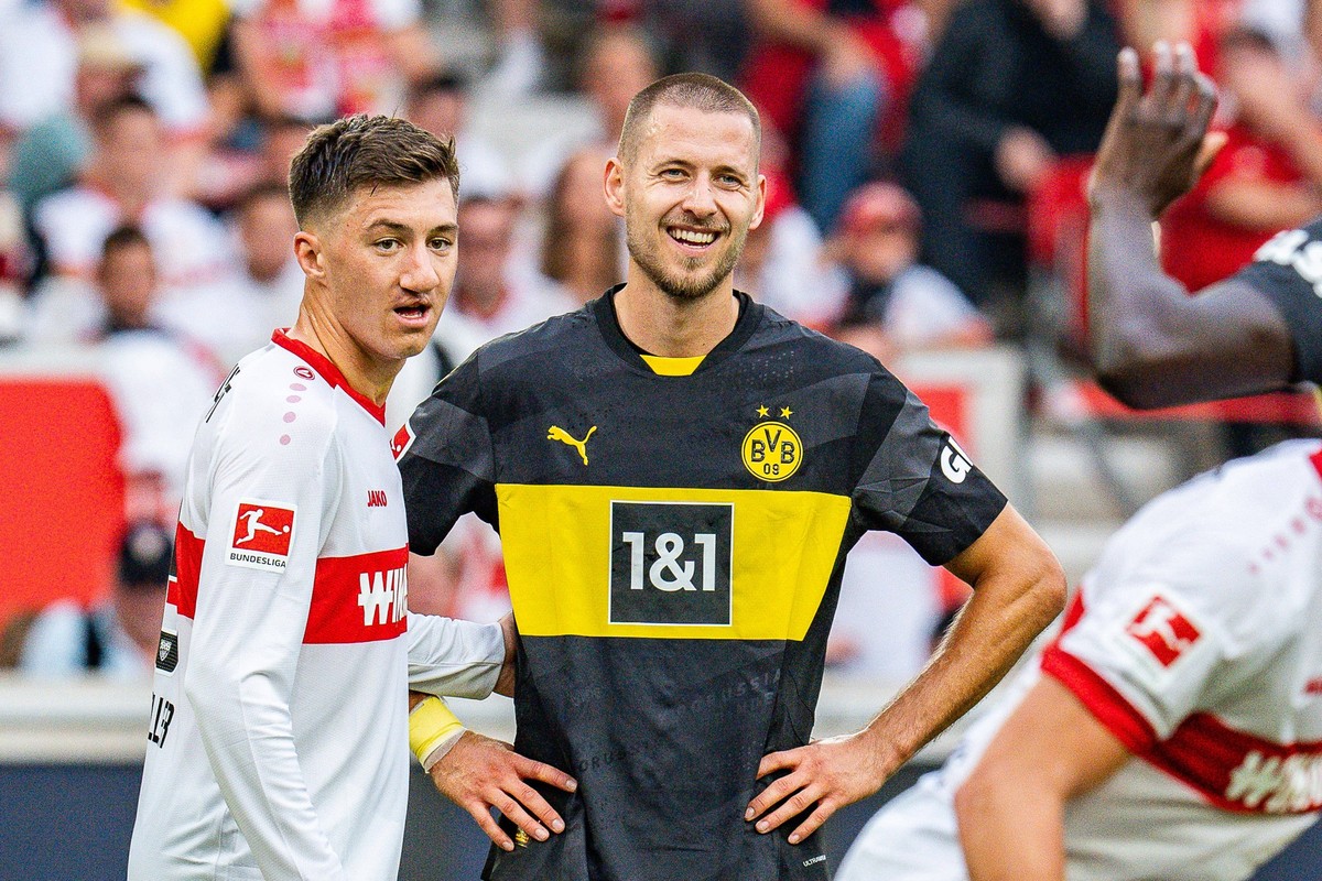 22.09.2024, VfB Stuttgart vs. Borussia Dortmund, 1. Bundesliga, 4. Spieltag Waldemar Anton Borussia Dortmund, 3 Wichtiger Hinweis: Gemaess den Vorgaben der DFL Deutsche Fussball Liga bzw. des DFB Deut ...