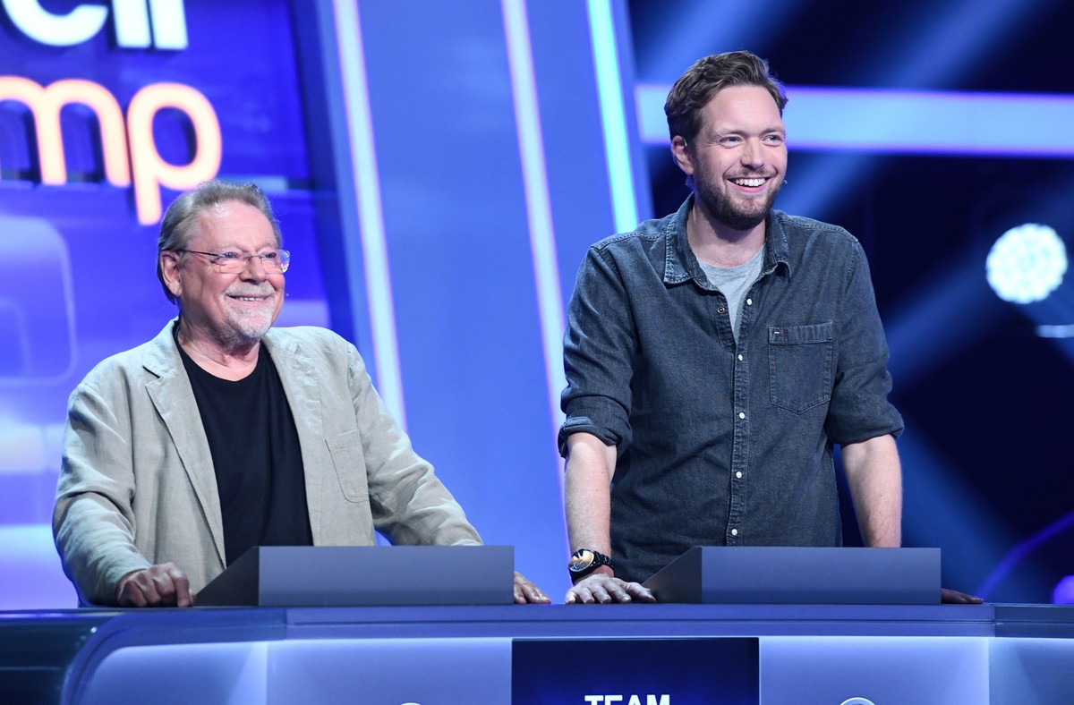 ARD QUIZDUELL-OLYMP, FOLGE 447, "mit Esther Sedlaczek", am Freitag (20.10.23) um 18:45 Uhr im ERSTEN.
Die Kandidaten des Teams "Fröhlich": Jürgen von der Lippe (l.) und Bastian Bie ...