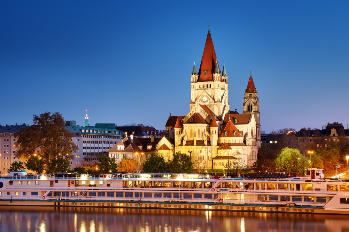 In Wien gibt es eine Menge zu sehen – meistens aber nicht auf dem Donau-Schiff.