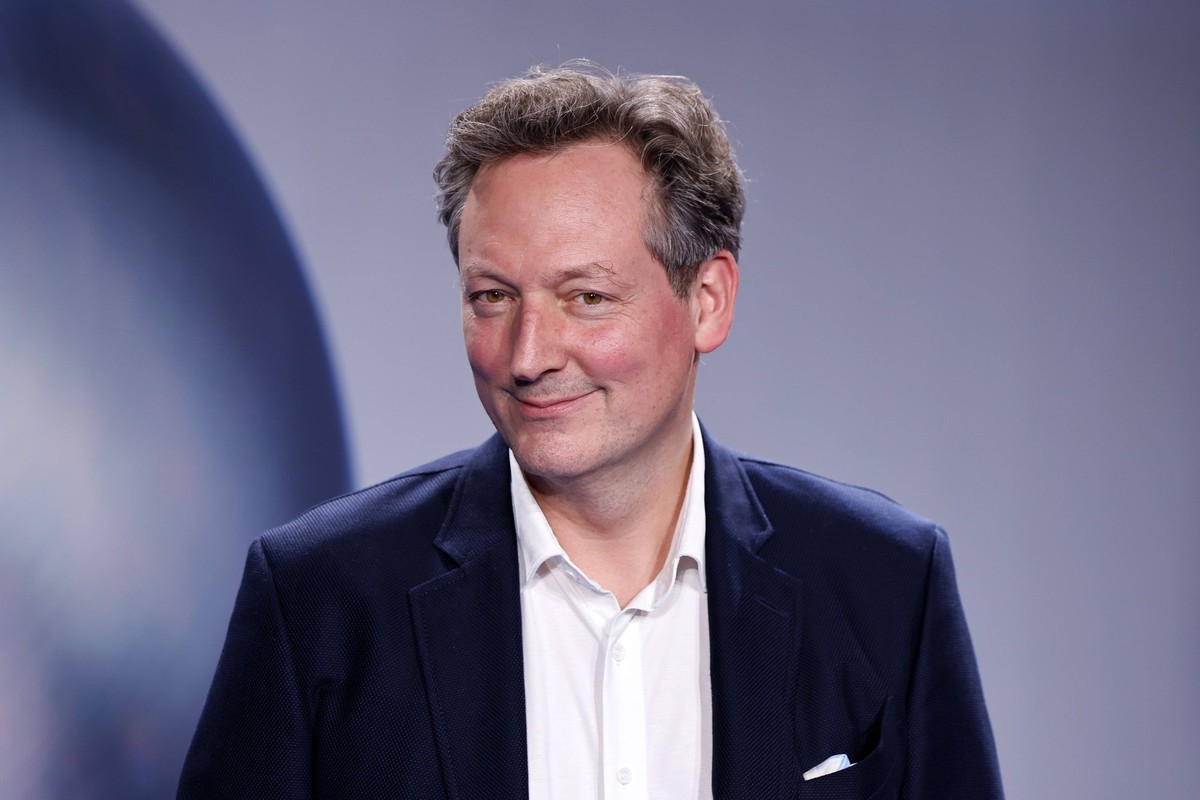 Fernsehmoderator Dr. Eckart von Hirschhausen bei der Verleihung des 15. Deutschen Nachhaltigkeitspreises 2022 im Maritim Hotel. D�sseldorf, 02.12.2022 NRW Deutschland *** TV presenter Dr Eckart von Hi ...