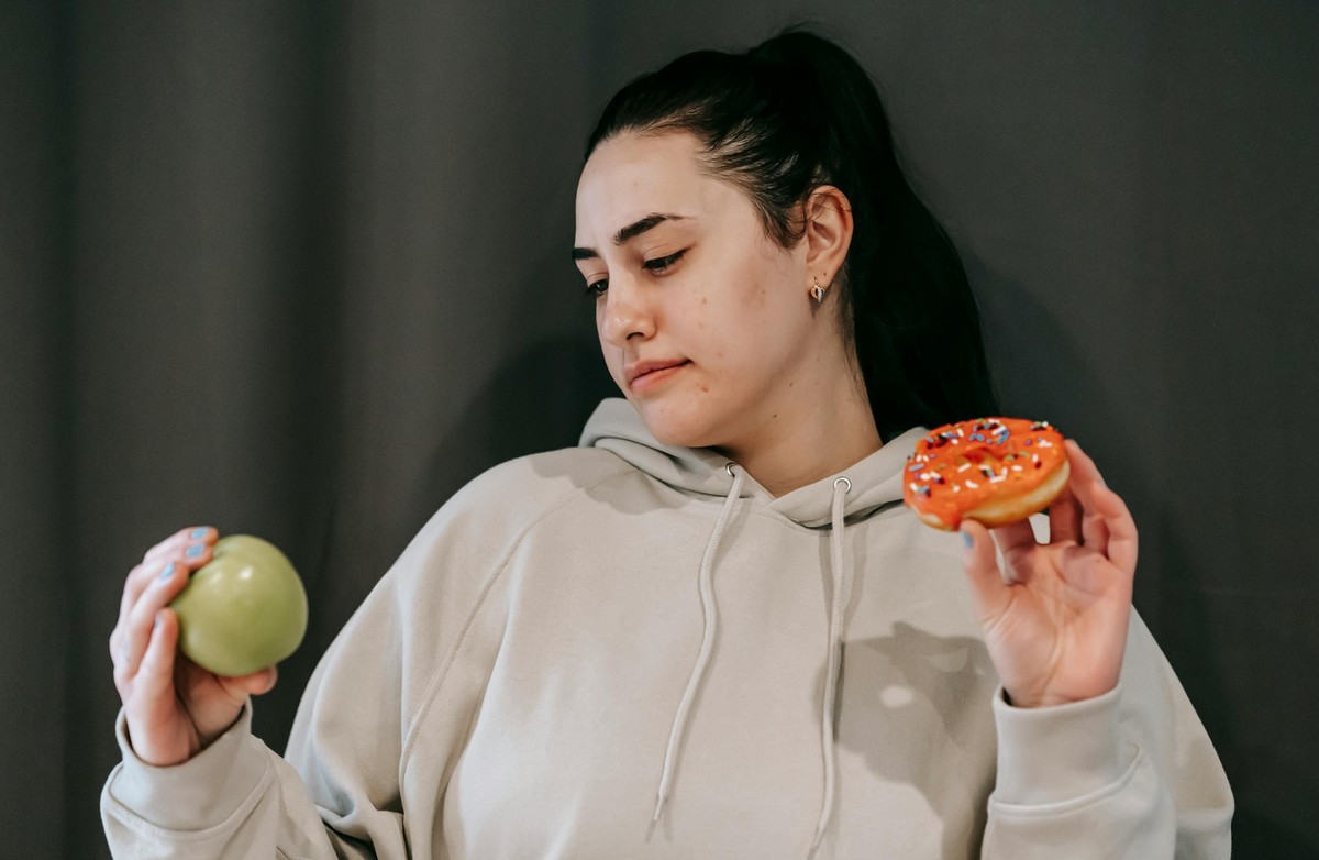Apfel oder Donut? Die richtige Wahl wirkt sich direkt auf die Attraktivität aus.