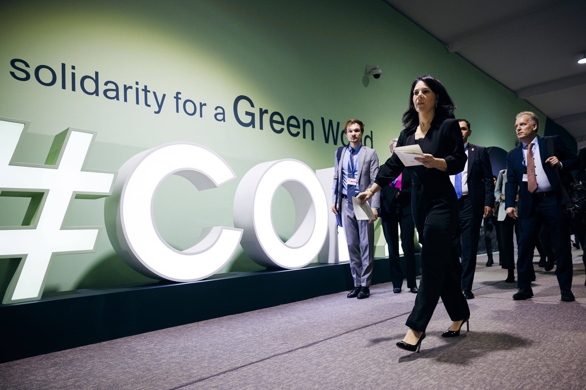 Annalena Baerbock Buendnis 90/Die Gruenen, Bundesaussenministerin, aufgenommen bei einer Pressekonferenz im Rahen der COP29 in Baku, 21.11.2024. Fotografiert im Auftrag des Auswaertigen Amtes AA Baku  ...