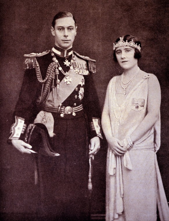 Die Eltern von Queen Elizabeth II: Der unverhoffte König George VI. und seine Frau Elizabeth.