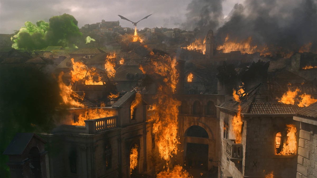 Hier links im Bild: Grünes Seefeuer.