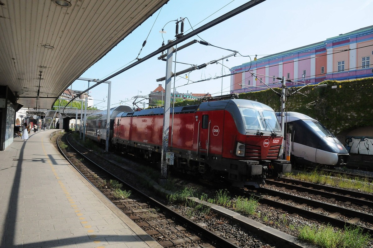 Copenhagen/ Denmark/12 june 2025/.Denmarks national transport system is best in nordic and western erurope ,train passener use traisn system to travel in denmark. Photo.Francis Joseph Dean/Dean Pictur ...