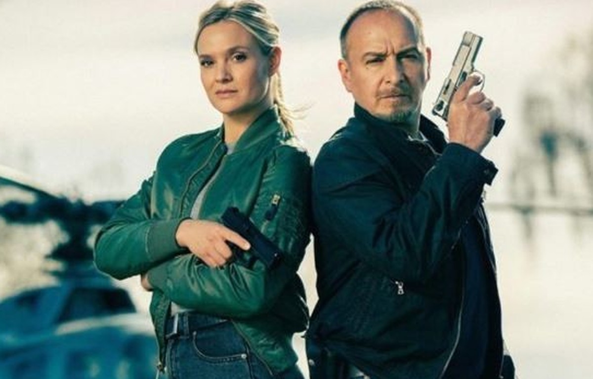 Pia Stutzenstein und Erdoğan Atalay sind Teil des Casts von "Alarm für Cobra 11".