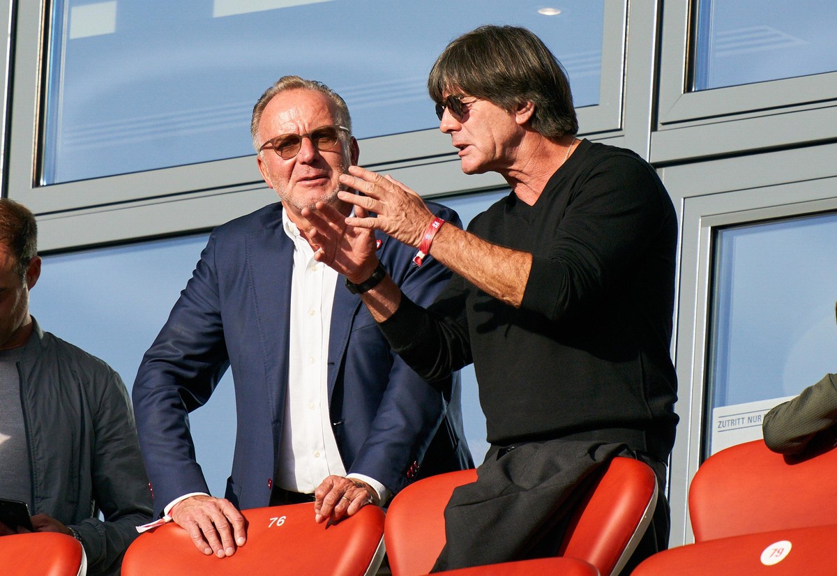 Karl-Heinz RUMMENIGGE (CEO, Vorstandsvorsitzender FCB AG) DFB headcoach Joachim Jogi LOEW, LÖW, RB LEIPZIG - FC BAYERN MUNICH 1-1 - DFL REGULATIONS PROHIBIT ANY USE OF PHOTOGRAPHS as IMAGE SEQUENCES a ...