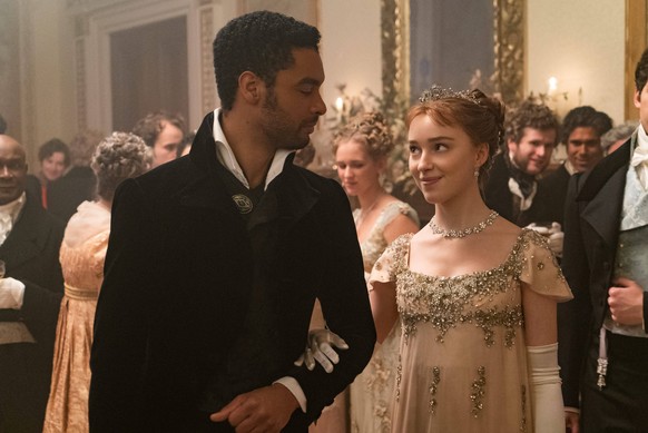 Beliebteste Netflix-Shows von 2021 RELEASE DATE: TV Series 2020- TITLE: Bridgerton STUDIO: CREATOR: Chris Van Dusen PLOT: Wealth, lust, and betrayal set in the backdrop of Regency era England, seen th ...