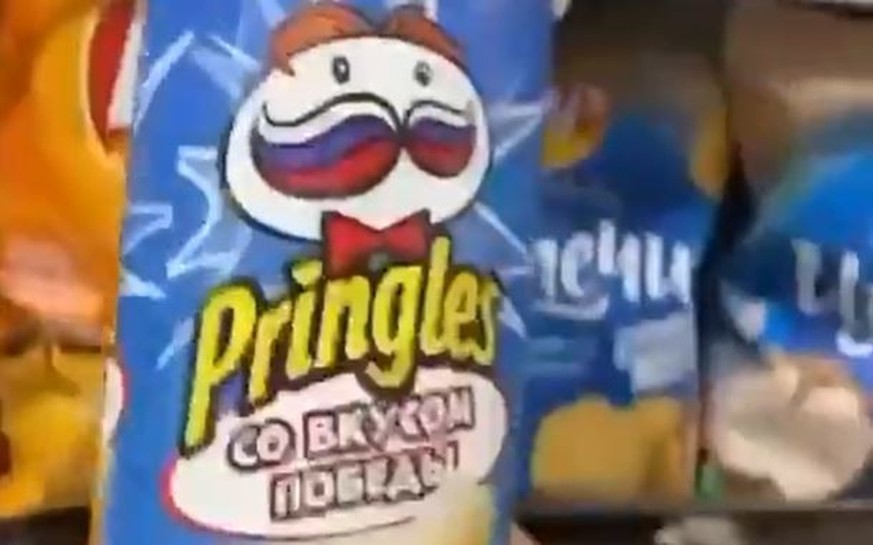 Der Chipshersteller Pringles sieht sich aktuell mit einem Shitstorm in den sozialen Netzwerken konfrontiert.