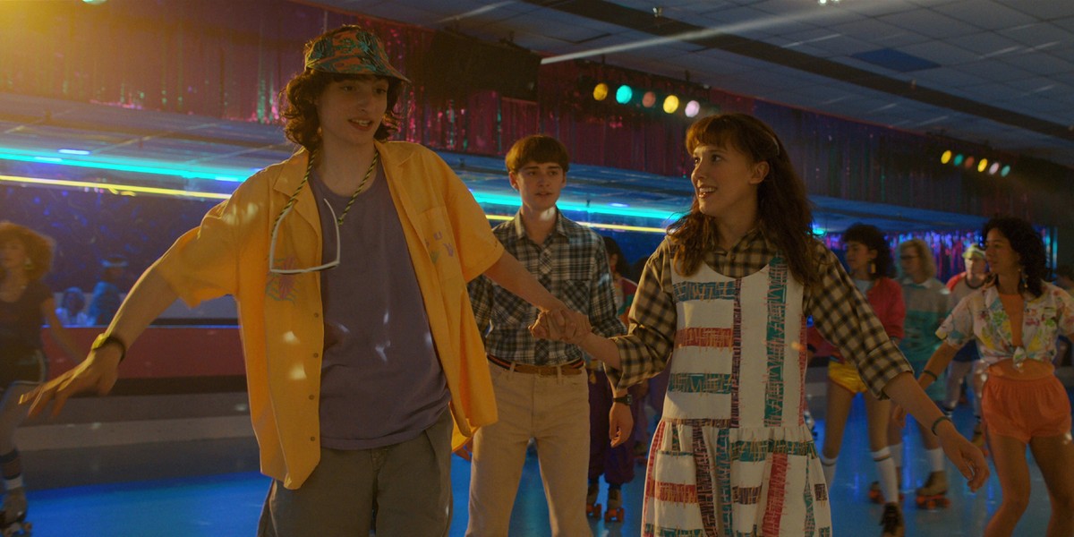 Stranger Things Season 4 2022 L to R Finn Wolfhard as Mike WHeeler, Noah Schnapp as Will Byers and Millie Bobby Brown as Eleven in Stranger Things Season 4 2022 Photo credit: Netflix PUBLICATIONxINxGE ...