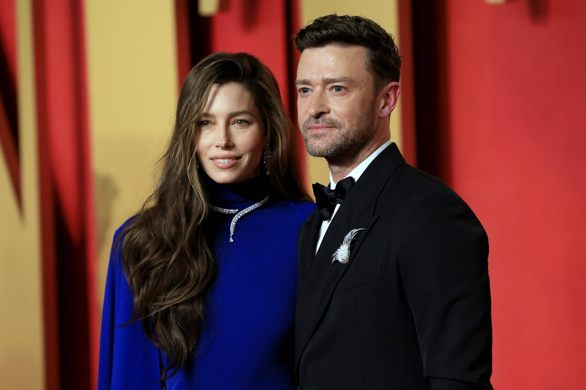 Jessica Biel mit Ehemann Justin Timberlake bei der Vanity Fair Oscar Party 2024 anl