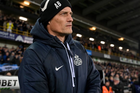 231226 Club Brugge vs Royale Union Saint-Gilloise Head Coach Alexander Blessin of Unionp pictured during the Jupiler Pro League season 2023 - 2024 match day 20 between Club Brugge KV and Royale Union  ...