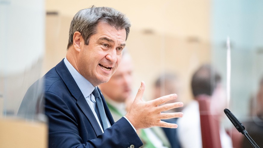 Markus Söder (CSU), Ministerpräsident von Bayern, gibt während der Sitzung des bayerischen Landtags seine Regierungserklärung zur Klimaschutzpolitik ab. +++ dpa-Bildfunk +++