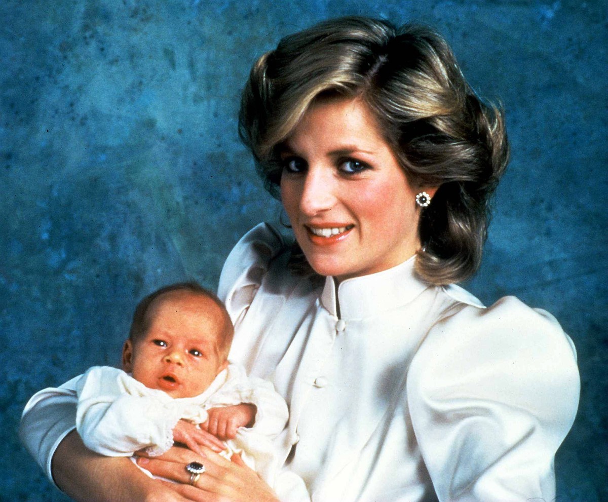Prinzessin Diana GBR mit Sohn Prinz Henry PUBLICATIONxINxGERxSUIxAUTxHUNxONLY wap97083101